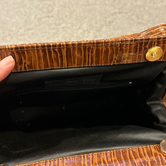 Sondra Roberts Elegant Brown Reptile Satchel Bag Double Strap Metallic Tassel - Picture 12 of 12